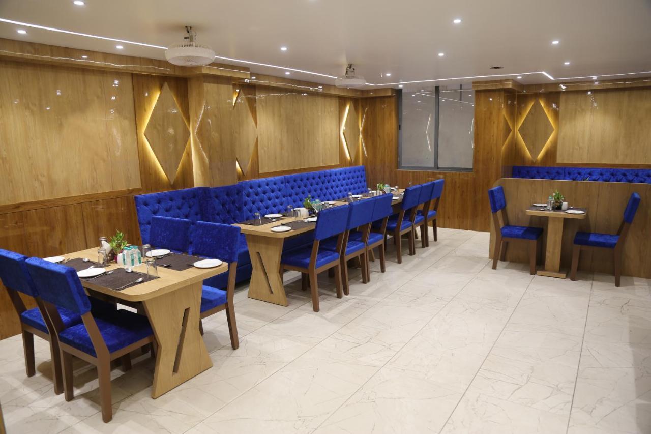 Hotel Nova Pride Rajkot Exterior photo